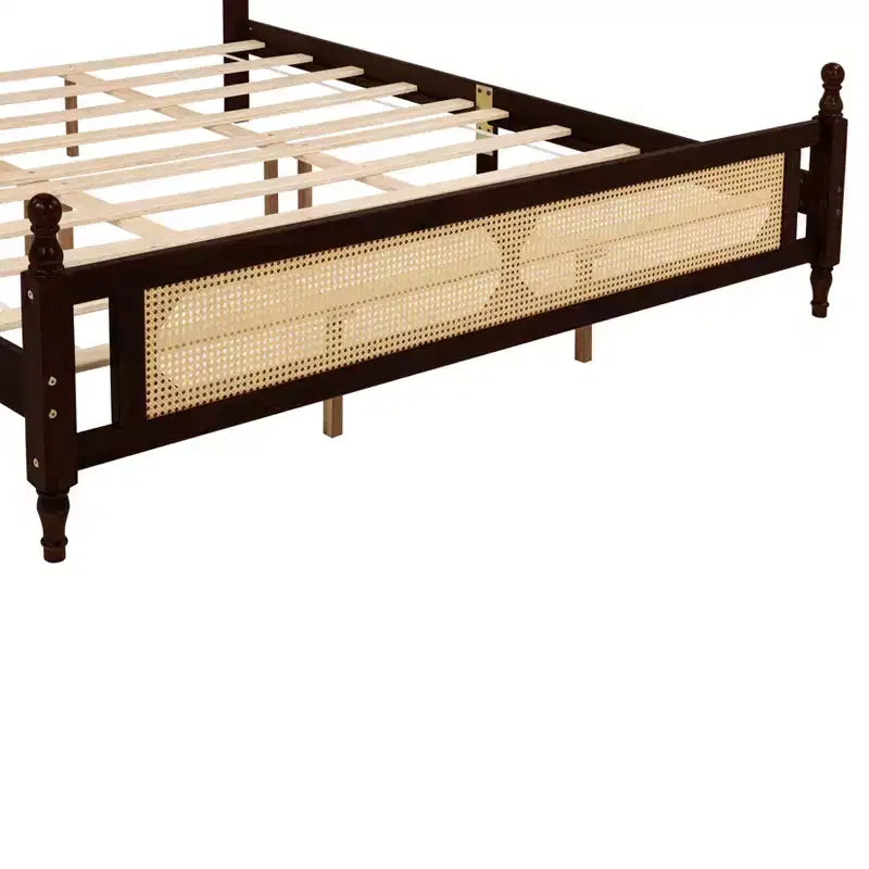 Struttura letto matrimoniale marrone, testiera in rattan, 2 cassetti portaoggetti, Per 1