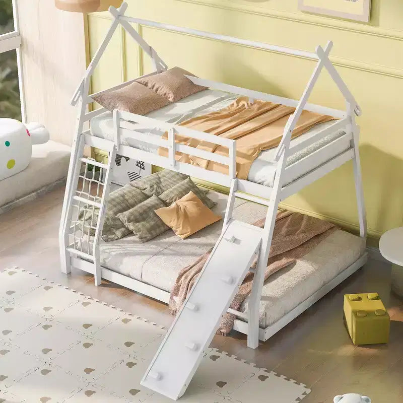 Natural / White Twin over Queen Bunk Bed with Climbing Ramp, Sleeps 2