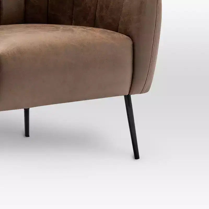Poltrona a botte accentata in similpelle nera/marrone con canali – 1 posto